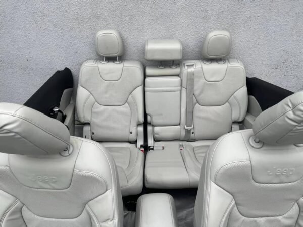 Jeep Cherokee KL Leather Seats - Image 2