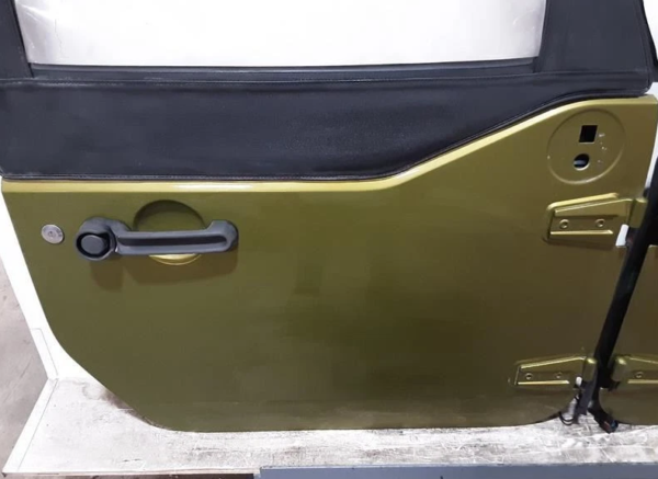 Complete 1994 Jeep Wrangler (1) Passenger Door (Green) + Shipping - Image 2